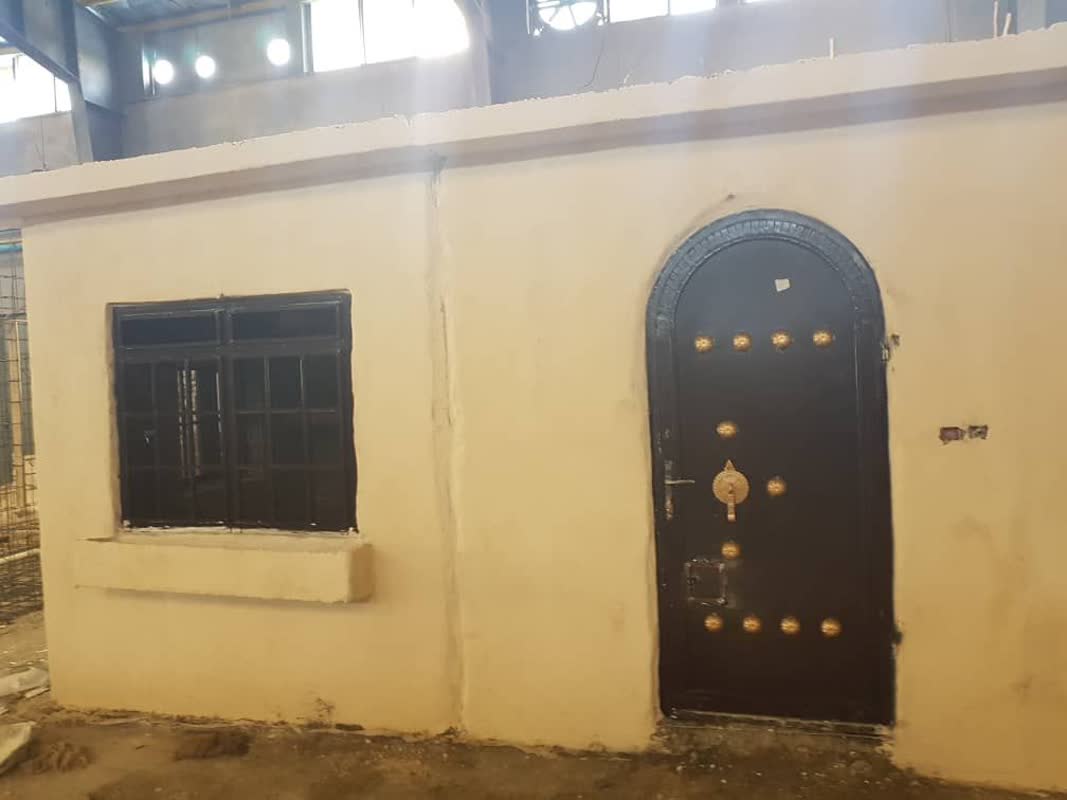خانه های پیش ساخته  مدارس اماکن گردشگری  طرح خانه‌های سنتی و روستایی سیستم‌های آب فاضلاب توکار صدا عایق حرارتی واحدهای اقامتی قابل حمل