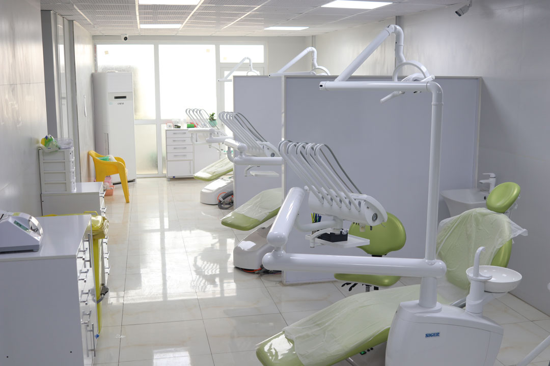 کلینیک دندانپزشکی نیکان Nikan Dental Clinic اهواز دندانپزشکی  ایمپلنت تخصصی اقساطی دندانپزشکی جراحی لثه جرم گیری ایمپلنت ترمیم ارتودنسی